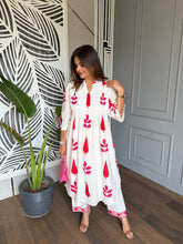 Cotton A line 2 piece pleated suit with lining on shirt (Titli)